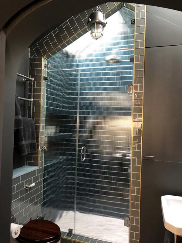 Bespoke Shower Screens With Technical Drawings, Measurements and Bespoke Quote