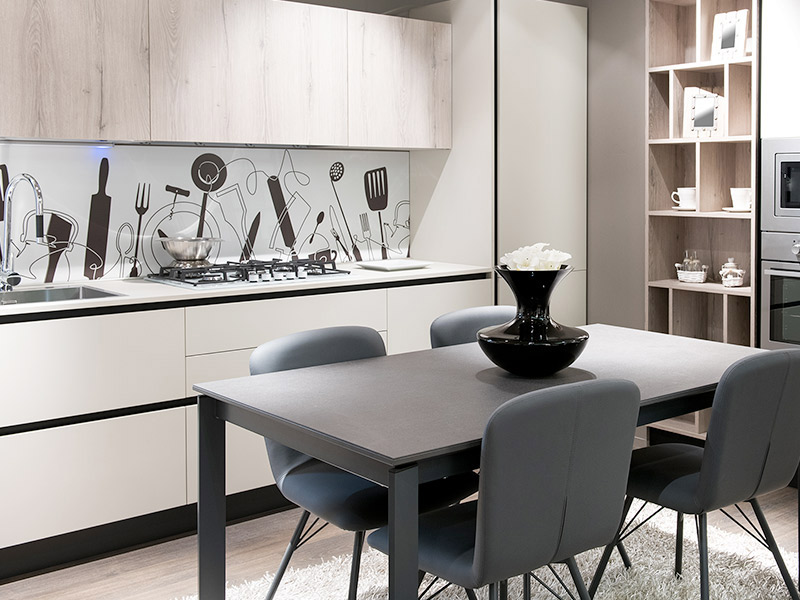 Made-to-Measure Glass Splashbacks in London