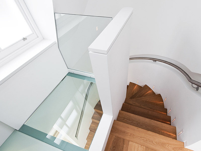 Natural Light, Vision and Architectural Elegance Structural Glass Floors London